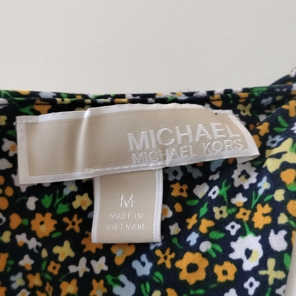 Floral Sleeveless Dress - Picture 4 of 4